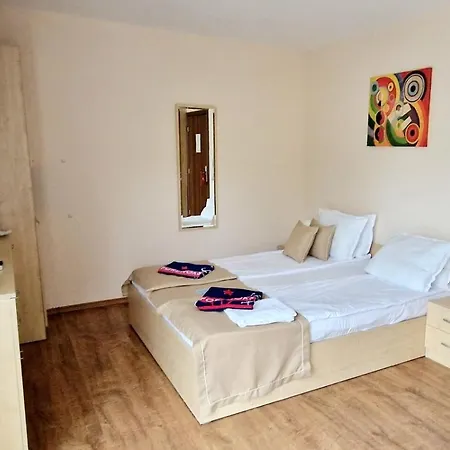 4* Sea - With Balcony Apartament *